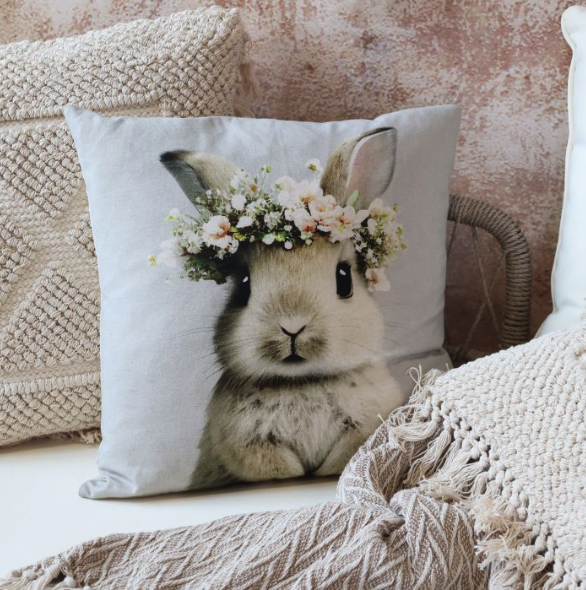 Kissenhülle *Hase mit Blumenkranz*