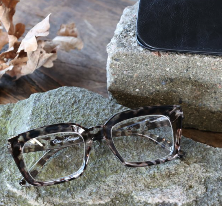 Lesebrille mit Leopardenmuster