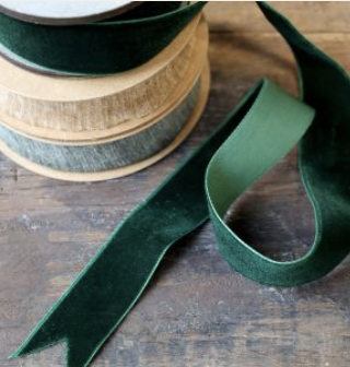 Velourband auf Rolle *grün* 2,5cm x 5m