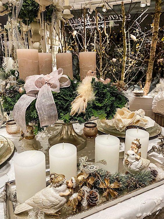 Einzigartige Adventskränze und Gestecke