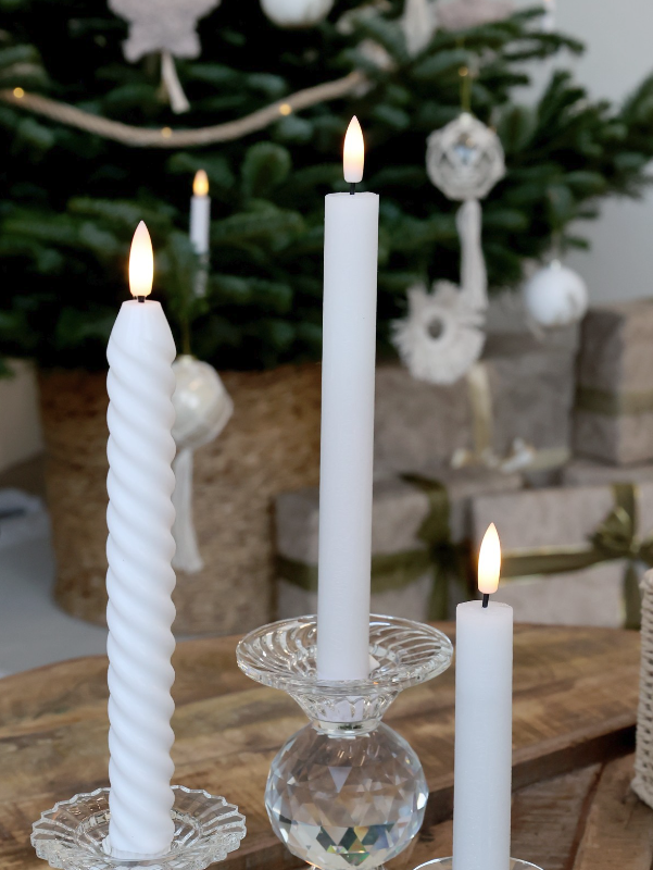 LED Stabkerze gedreht 2er-Pack H 24,5 cm