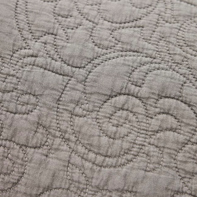 Tagesdecke *Isabelle* 260x240cm grey - 1