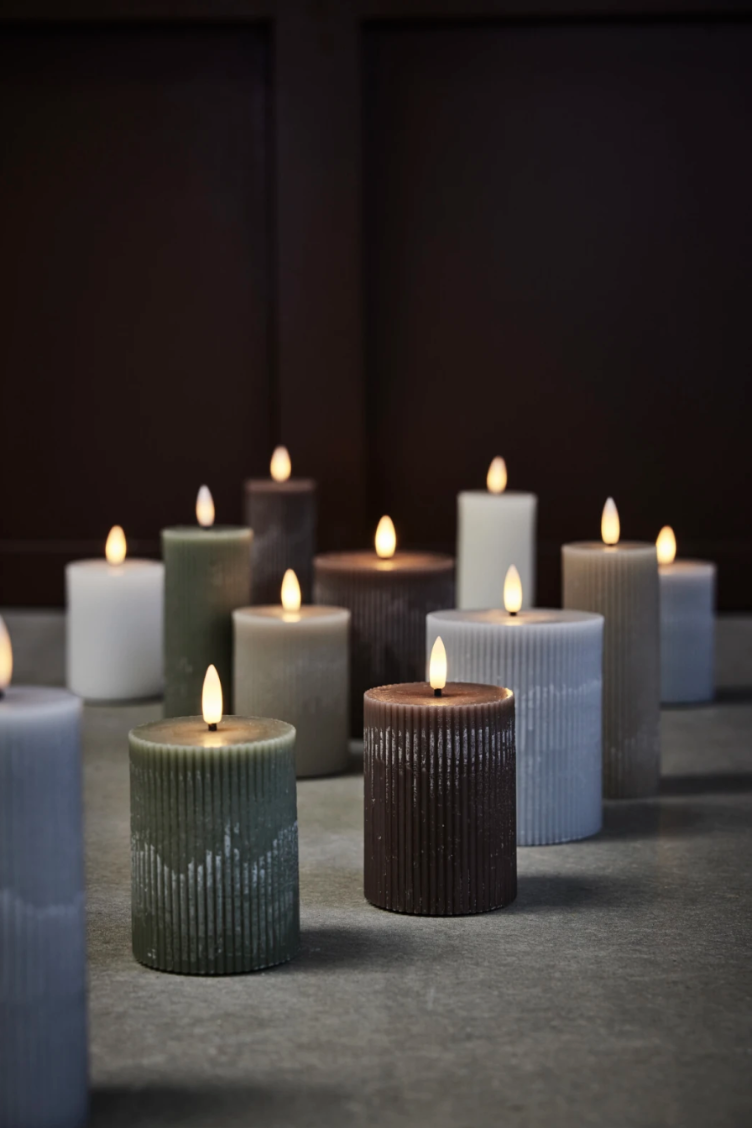 LED-Kerze *Lilia* 12 cm leinen - 1