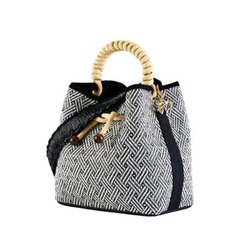 Via Mail Bag *Cayos Yuta*