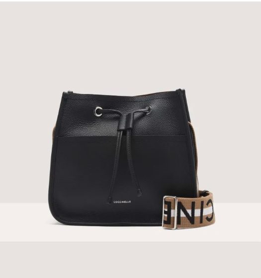 Coccinelle Umhängetasche Raquel *noir*