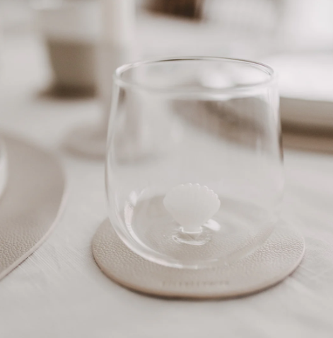 Trinkglas *Muschelfigur* - 2