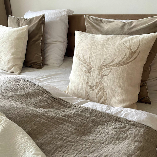 Kissenhülle Chenille *Hirsch taupe* 49 x49 cm - 3