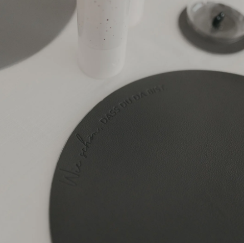 Wendbares Platzset *Wie schön* grau - 0